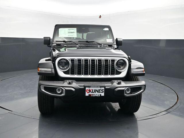 2026 Jeep Gladiator GLADIATOR SAHARA 4X4