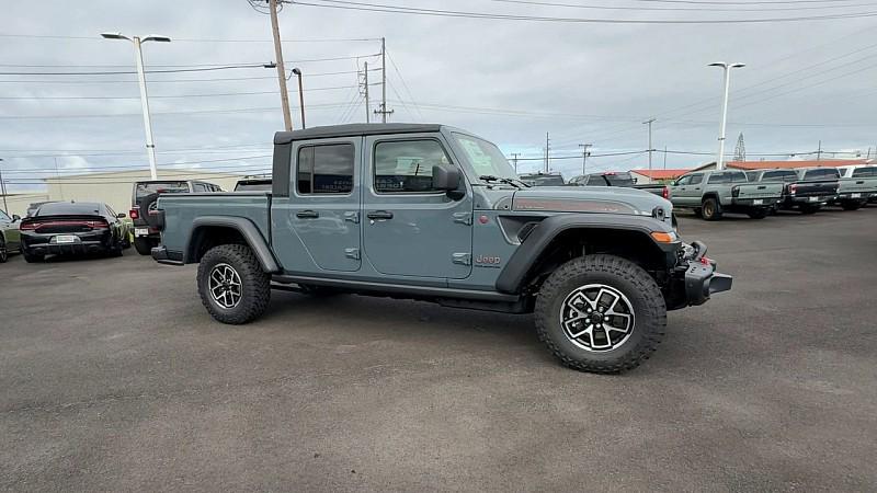 2026 Jeep Gladiator GLADIATOR SHADOW OPS 4X4 2026 Jeep Gladiator GLADIATOR SHADOW OPS 4X4