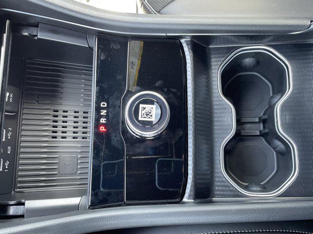 2026 Jeep Grand Cherokee Altitude 4x2