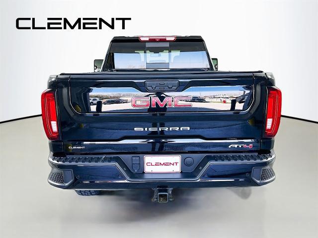 2023 GMC Sierra 3500HD 4WD Crew Cab Standard Bed AT4