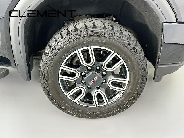 2023 GMC Sierra 3500HD 4WD Crew Cab Standard Bed AT4