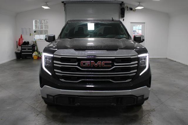 2024 GMC Sierra 1500 4WD Crew Cab Short Box SLT