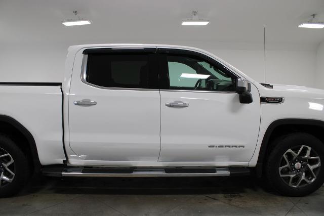 2023 GMC Sierra 1500 4WD Crew Cab Short Box SLT