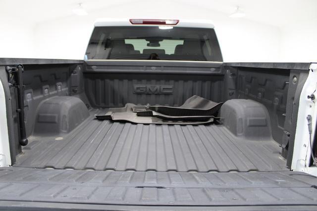 2023 GMC Sierra 1500 4WD Crew Cab Short Box SLT