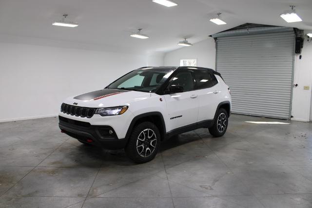 2025 Jeep Compass Trailhawk 4x4