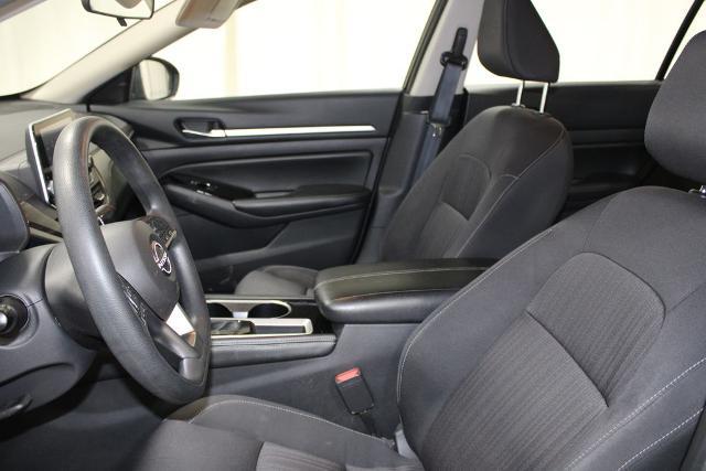 2023 Nissan Altima SV FWD