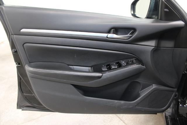 2023 Nissan Altima SV FWD