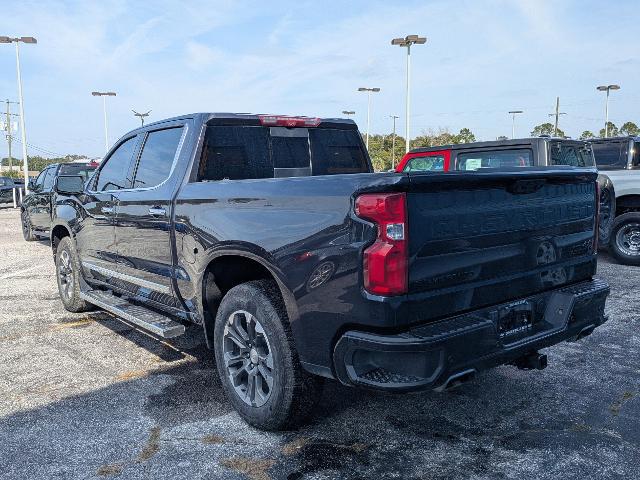 2023 Chevrolet Silverado 1500 4WD Crew Cab Short Bed High Country