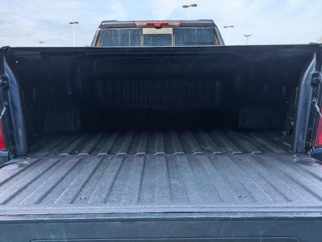 2023 Chevrolet Silverado 1500 4WD Crew Cab Short Bed High Country