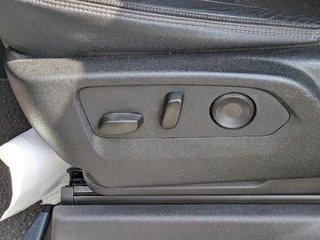 2023 Chevrolet Silverado 1500 4WD Crew Cab Short Bed High Country