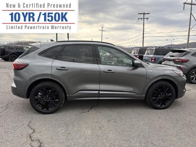 2023 Ford Escape ST-Line Elite