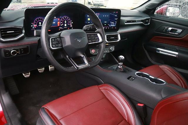 2025 Ford Mustang GT Premium Fastback