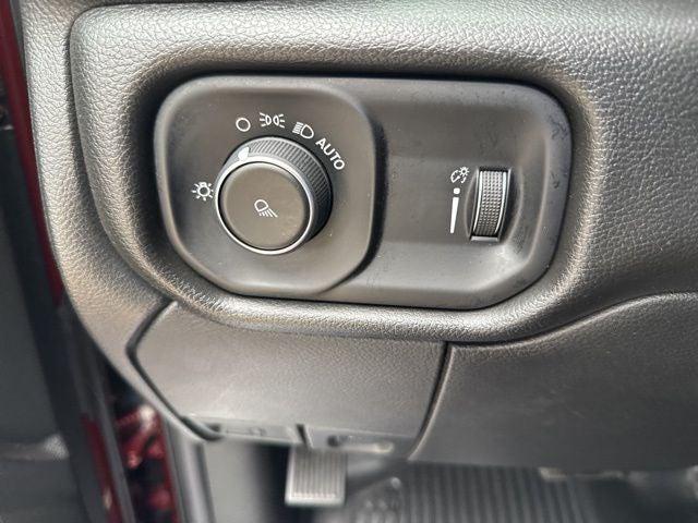 2021 Ram 3500 Tradesman Crew Cab 4x4 6'4" Box