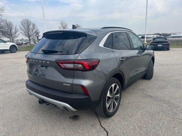 2024 Ford Escape Platinum
