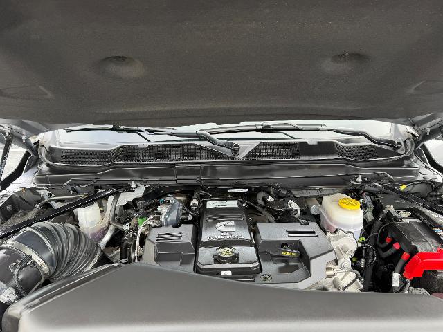 2024 Ram 2500 Tradesman Crew Cab 4x4 6'4" Box