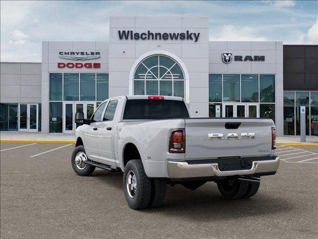 2026 RAM Ram 3500 RAM 3500 TRADESMAN CREW CAB 4X4 8 BOX