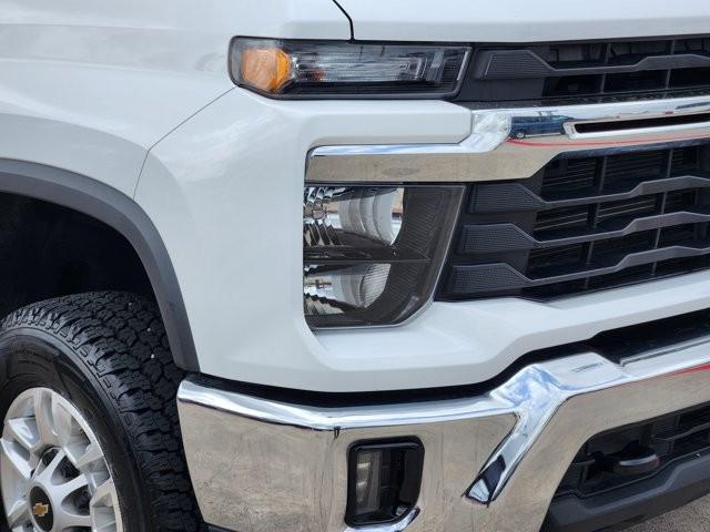 2025 Chevrolet Silverado 2500HD 4WD Crew Cab Long Bed LT