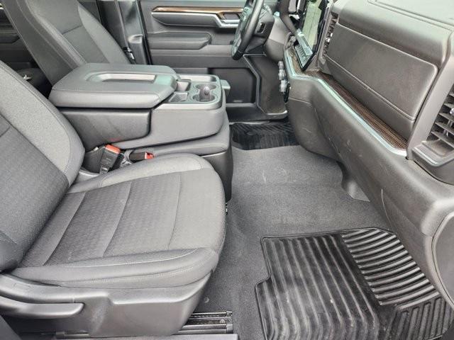2025 Chevrolet Silverado 2500HD 4WD Crew Cab Long Bed LT