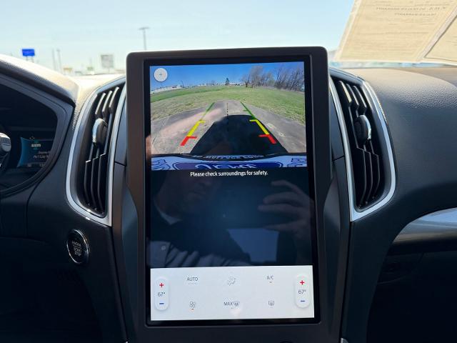 2024 Ford Edge SE