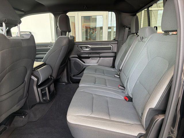 2024 Ram 1500 Lone Star Crew Cab 4x4 5'7" Box