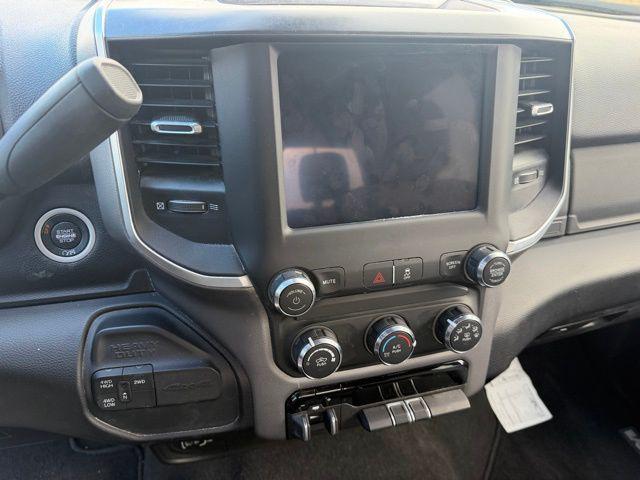 2024 Ram 3500 Big Horn Crew Cab 4x4 8' Box