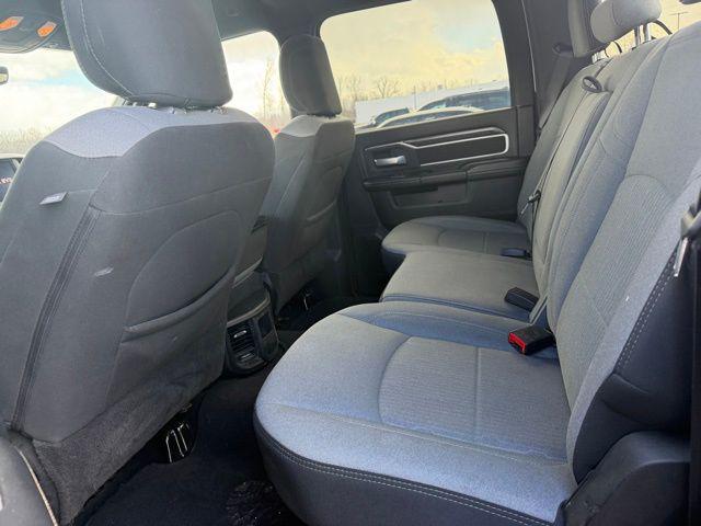 2024 Ram 3500 Big Horn Crew Cab 4x4 8' Box