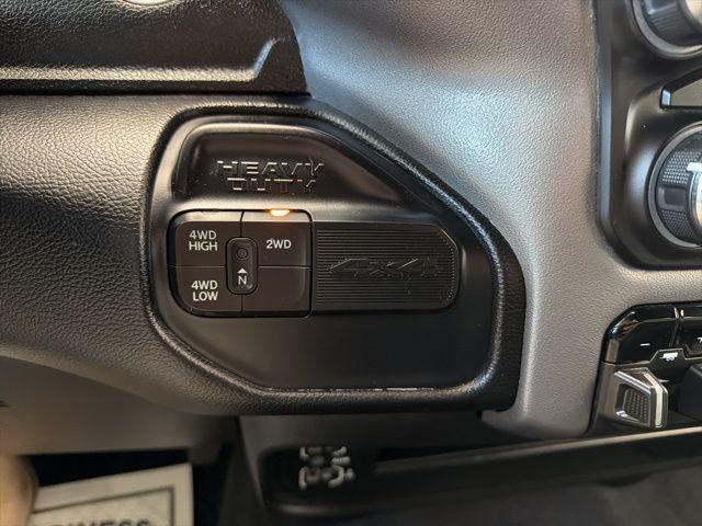 2024 Ram 3500 Big Horn Crew Cab 4x4 8' Box