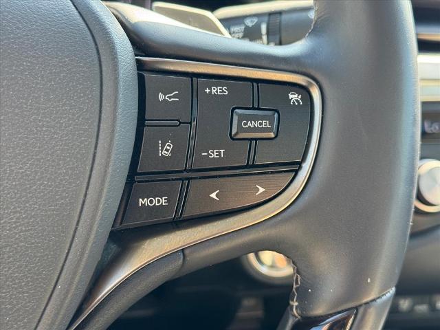 2021 Lexus ES 250 Base