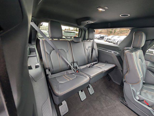 2023 Ford Expedition Platinum MAX