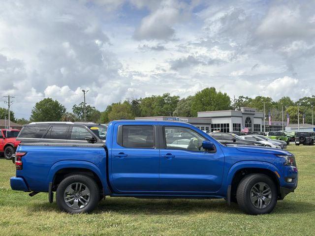 2025 Nissan Frontier Crew Cab SV 4x2