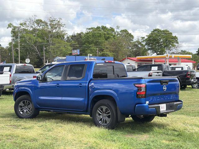 2025 Nissan Frontier Crew Cab SV 4x2