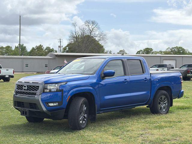 2025 Nissan Frontier Crew Cab SV 4x2
