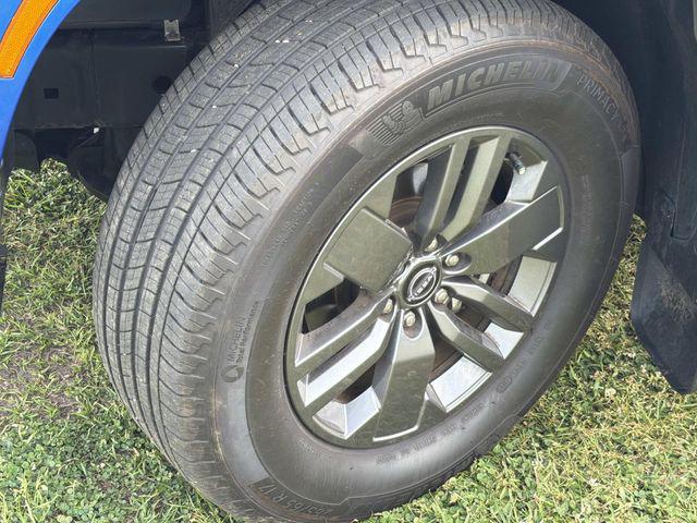 2025 Nissan Frontier Crew Cab SV 4x2