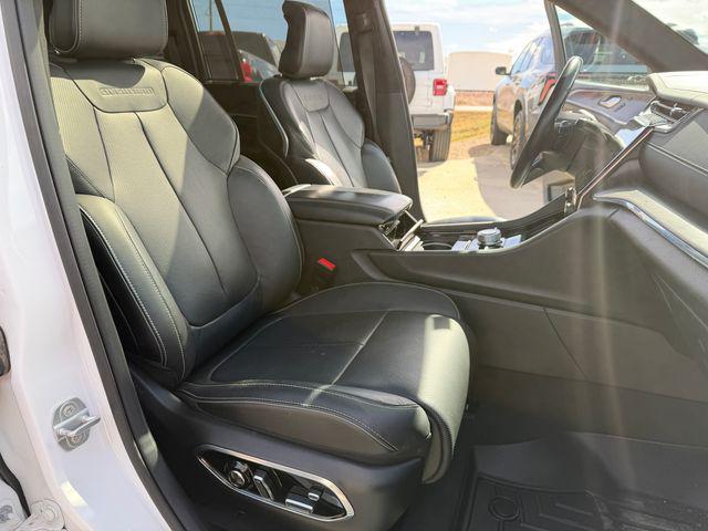 2023 Jeep Grand Cherokee Overland 4x4