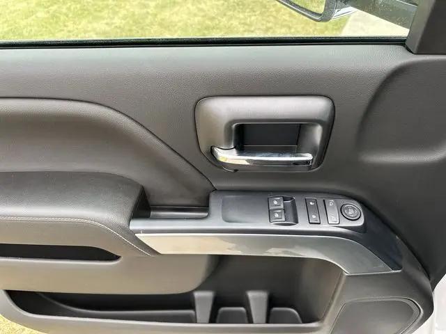 2024 Chevrolet Silverado 6500HD 1LT
