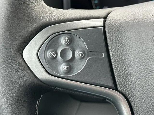 2024 Chevrolet Silverado 6500HD 1LT