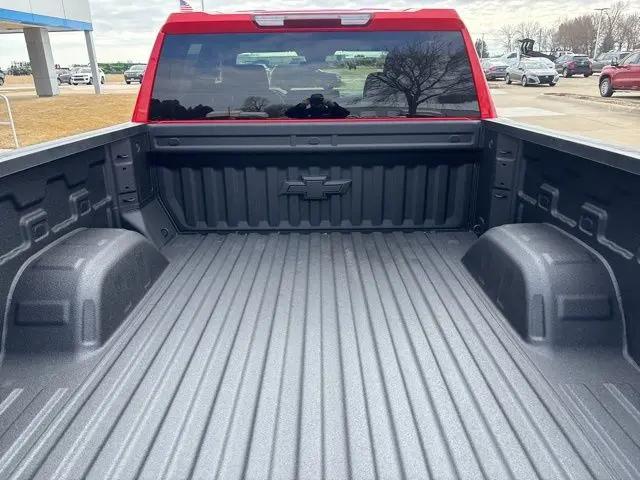 2026 Chevrolet Silverado 1500 4WD Crew Cab Standard Bed LT