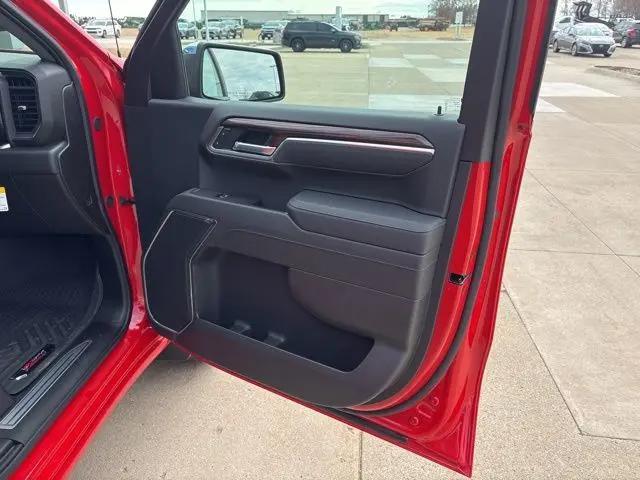 2026 Chevrolet Silverado 1500 4WD Crew Cab Standard Bed LT