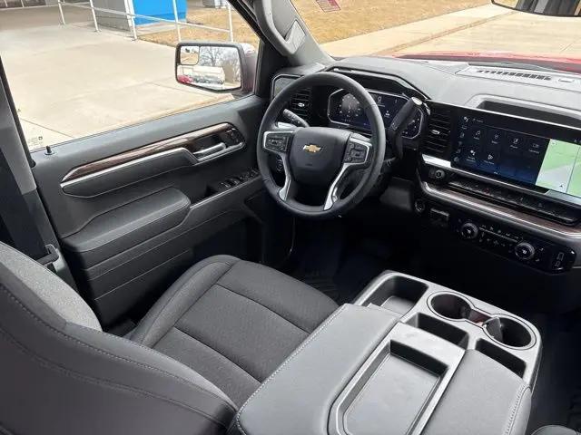 2026 Chevrolet Silverado 1500 4WD Crew Cab Standard Bed LT