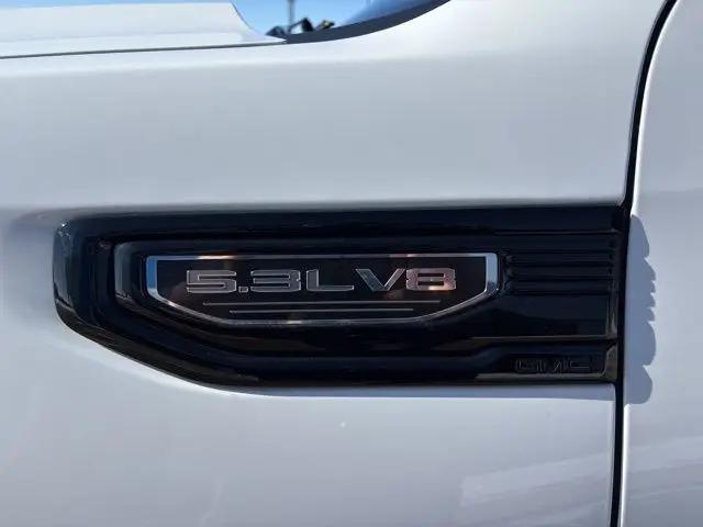 2022 GMC Sierra 1500 4WD Crew Cab Short Box Elevation
