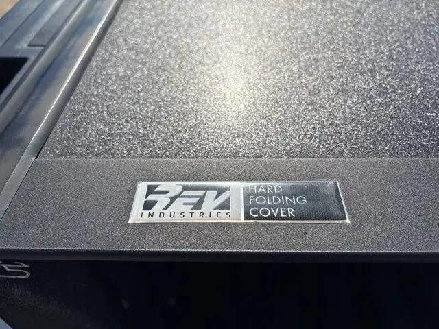 2022 GMC Sierra 1500 4WD Crew Cab Short Box Elevation