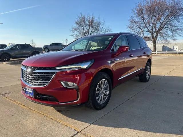 2023 Buick Enclave Essence AWD