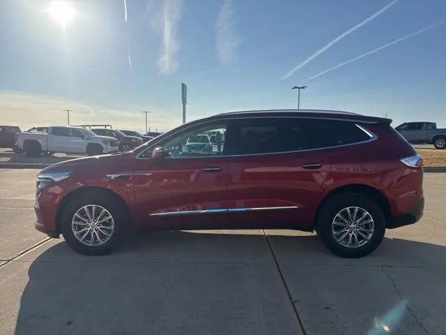 2023 Buick Enclave Essence AWD