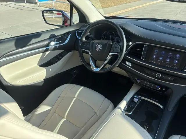 2023 Buick Enclave Essence AWD