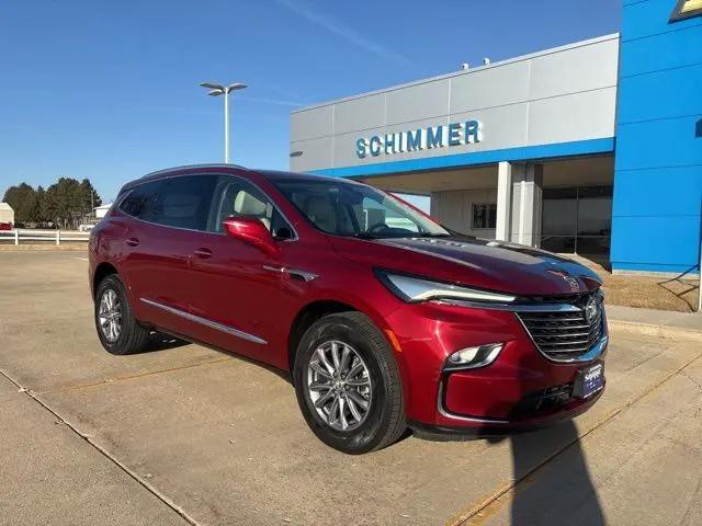 2023 Buick Enclave Essence AWD