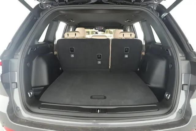 2026 Jeep Grand Cherokee Limited 4x2