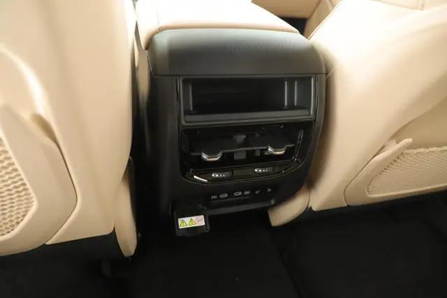 2026 Jeep Grand Cherokee Limited 4x2