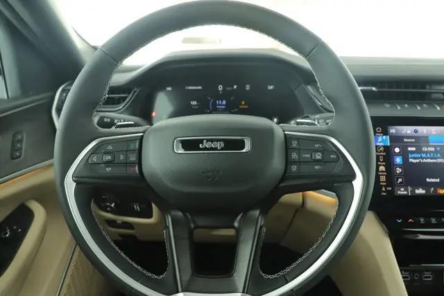 2026 Jeep Grand Cherokee Limited 4x2