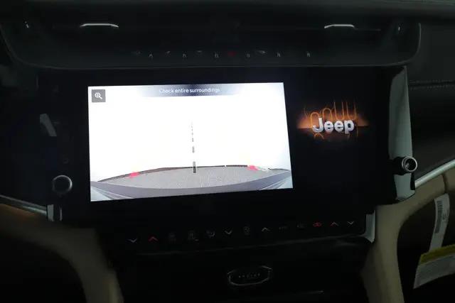 2026 Jeep Grand Cherokee Limited 4x2