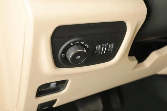 2026 Jeep Grand Cherokee Limited 4x2